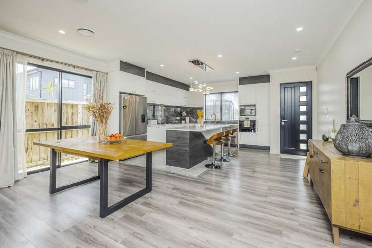 29 Black Beech Crescent Takanini_8