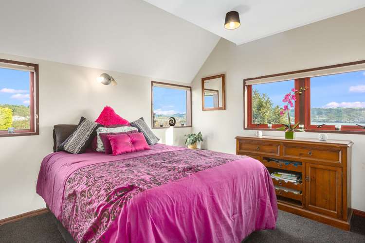 8 Moray Place Papakowhai_15