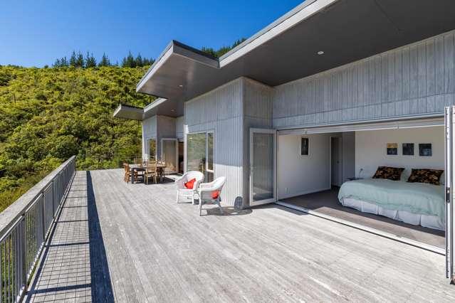 - Bay of Many Coves Queen Charlotte Sound_4