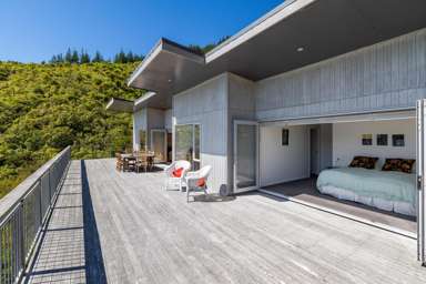 - Bay of Many Coves_4