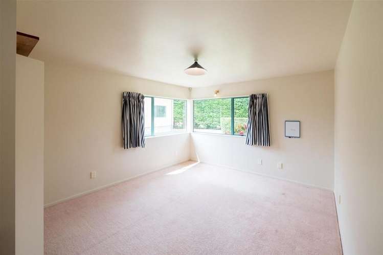 173 South Road Hawera_12