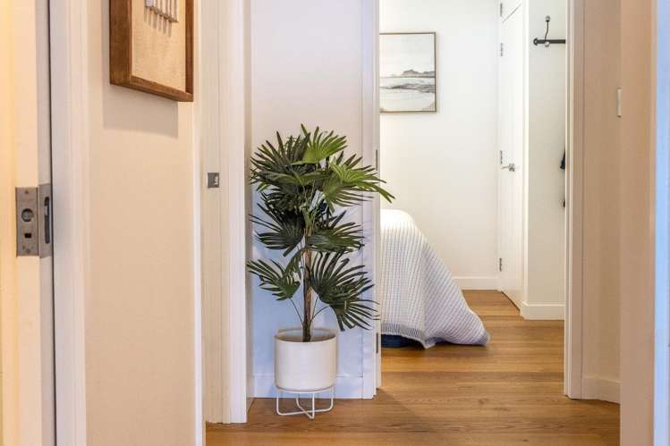 8/141 The Strand Onetangi_23