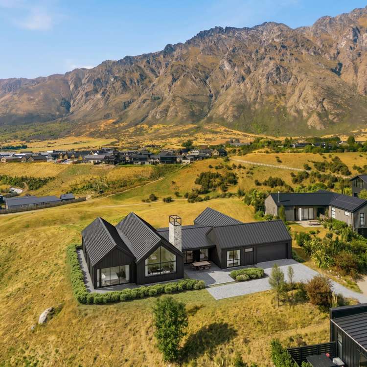 6 Wanderer Lane Jack's Point_1