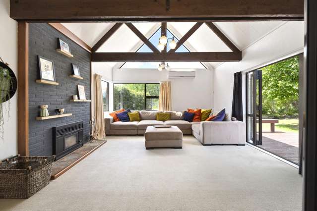 203 Fergusson Road Halcombe_3