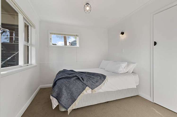 1/137 Crummer Road Grey Lynn_10