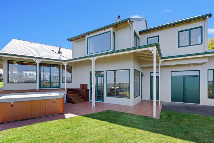 125 Davis Road Inglewood_22