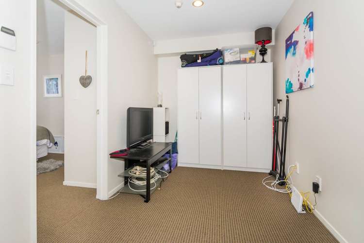 4/75 Tamahere Drive Glenfield_14