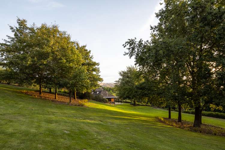 420 Ben Morven Road Fairhall_21