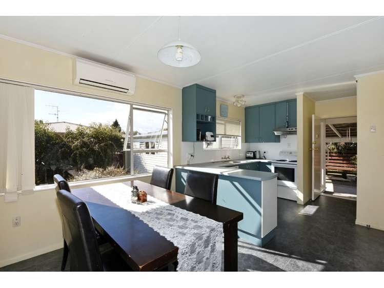 20 Leicester Street Stoke_6