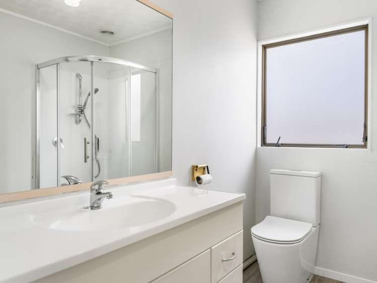 22b Kingswood Road Papatoetoe_13