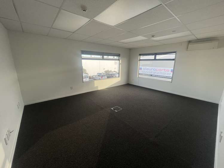 1/40F Brisbane Street Sydenham_2