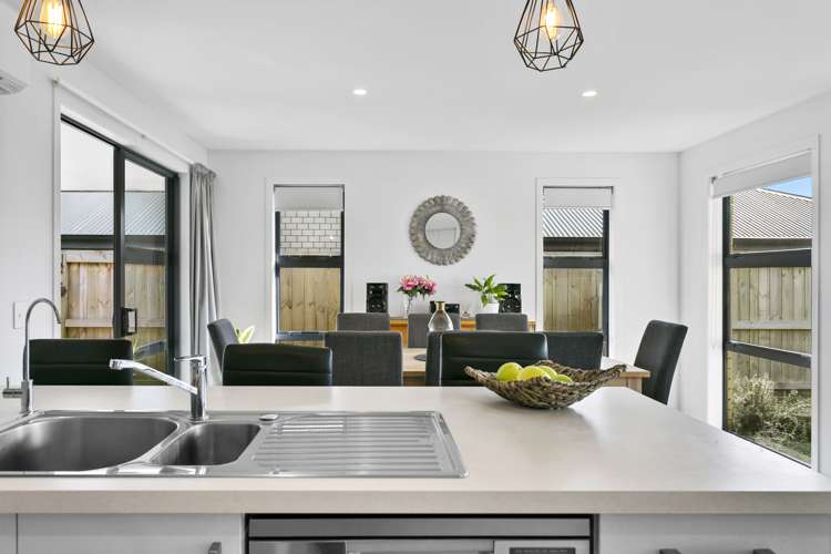 9 Roto Close Wharewaka_11