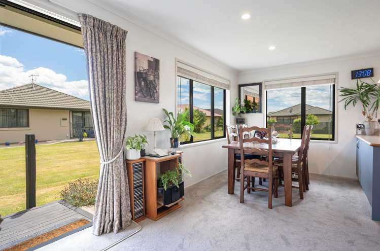 13 Ivy Crescent Richmond_3