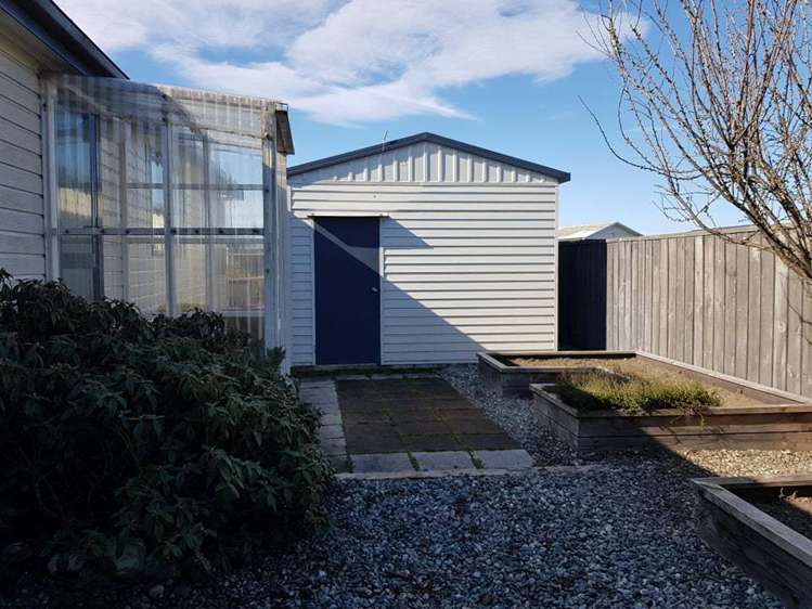 48 Lawson Burrows Crescent Te Anau_13