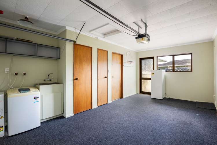 11 Tukapa Street Westown_15