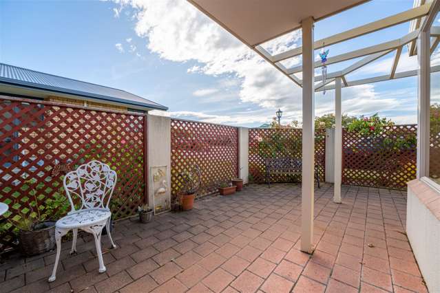 8 Elloughton Crescent Mountainview_2
