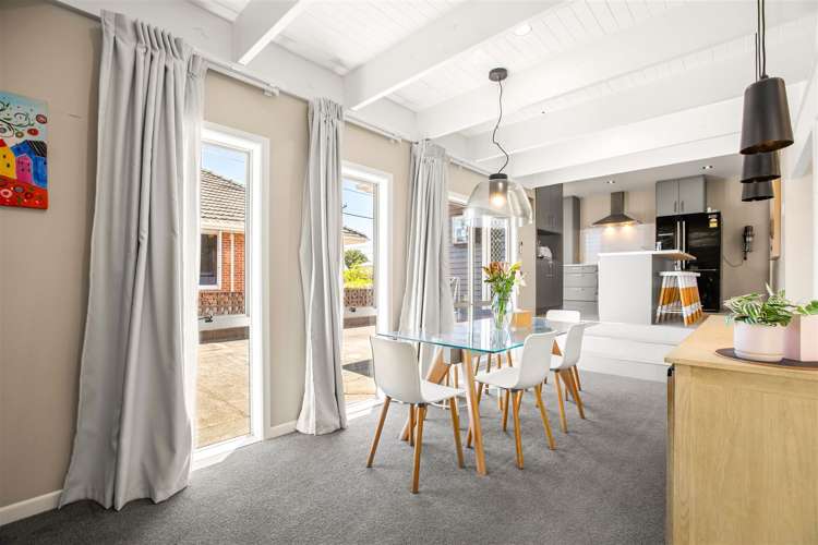 16 Taikata Road Te Atatu Peninsula_6