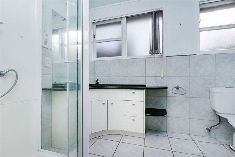 70 Chivalry Road Glenfield_15