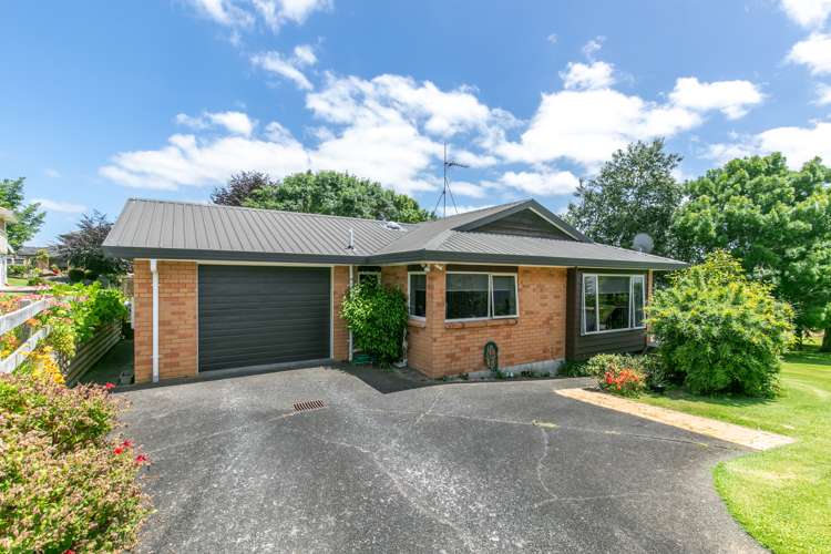 1 Willowdale, Aparangi Village_0