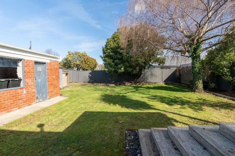 32 Carlyle Road Mosgiel_17