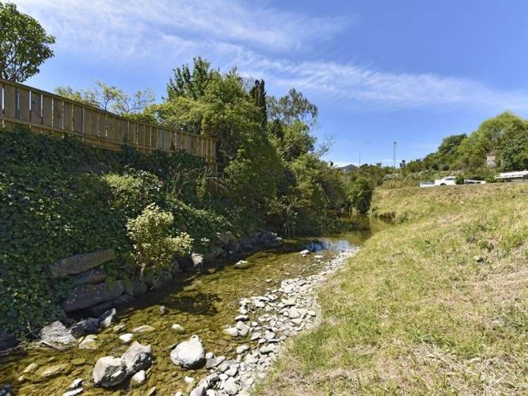 53 Broadway Picton_17