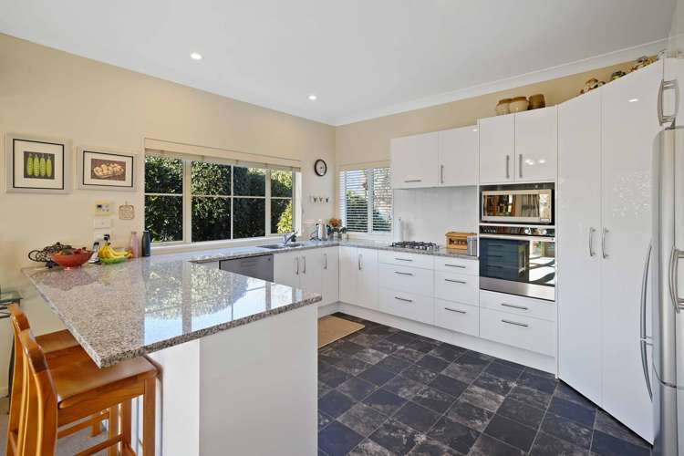 7 Hilton Drive Amberley_11