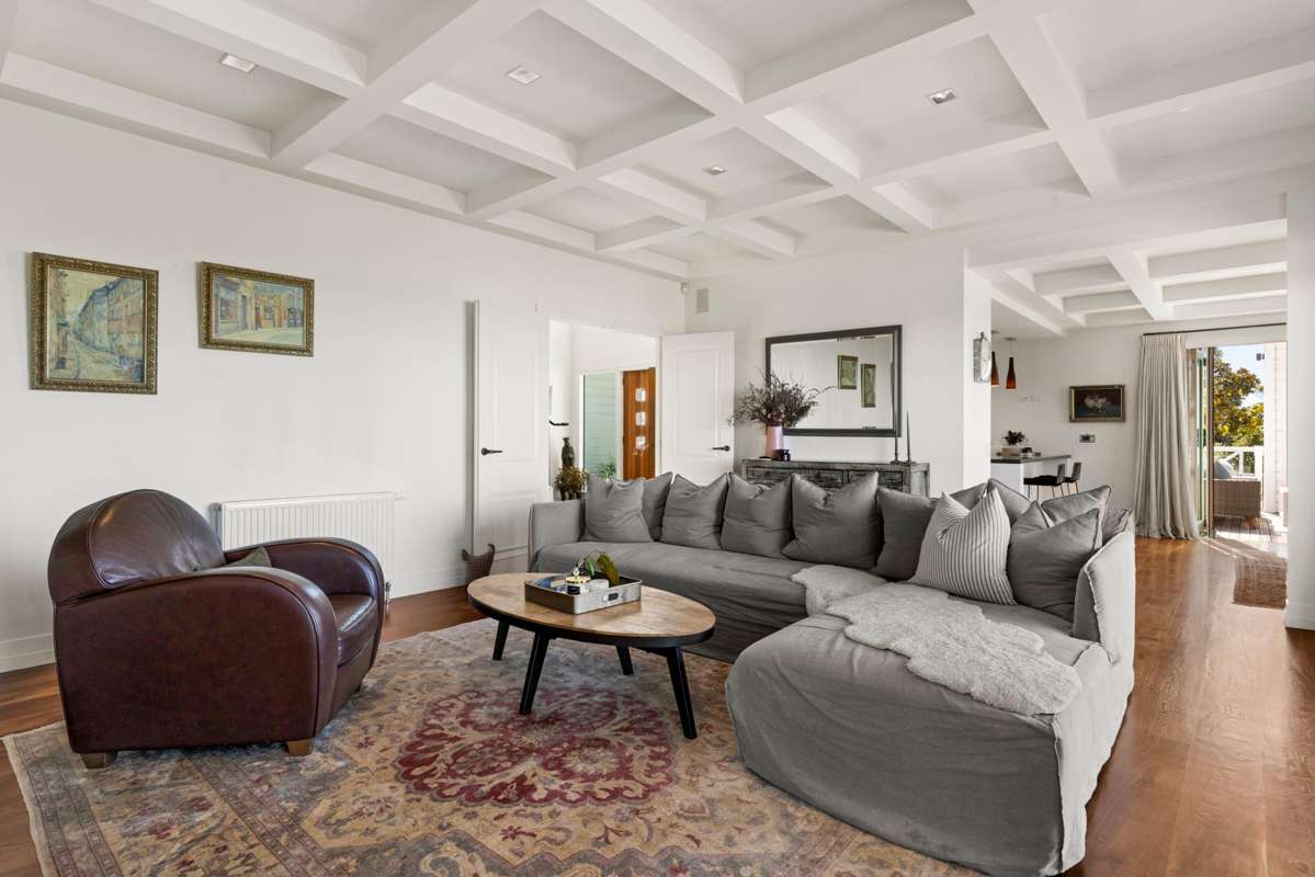 8 Elizabeth Road_2