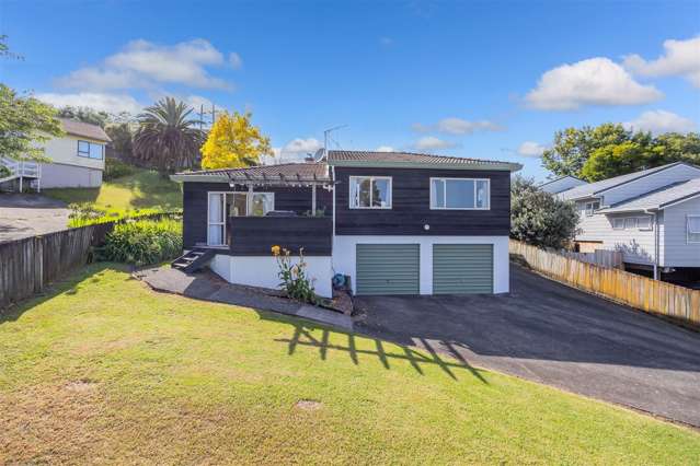 1/11 Atlantis Place Totara Vale_1