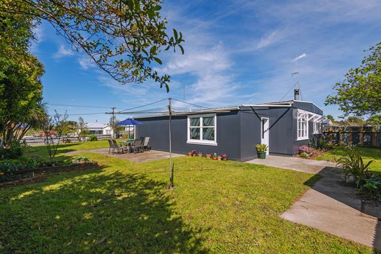 17 Matai Street Marton_15
