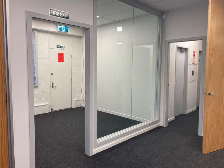 8 Raroa Road Hutt Central_14