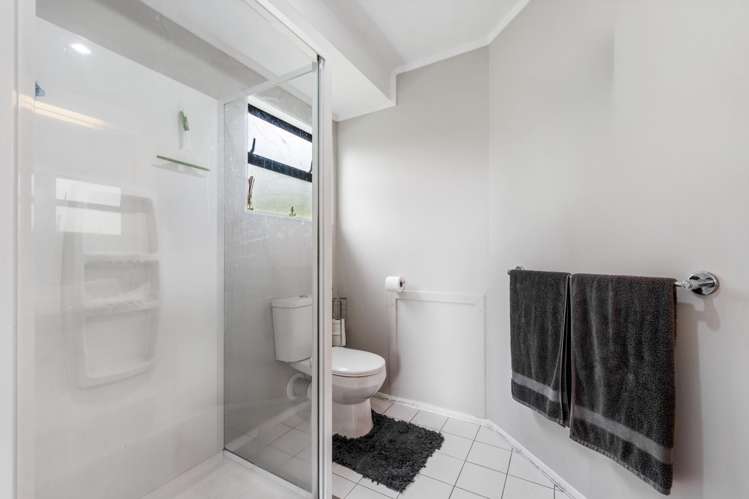 27 Sturm Ave Royal Heights_18