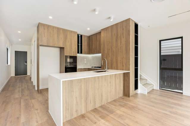 329 Te Taruna Drive Orewa_4