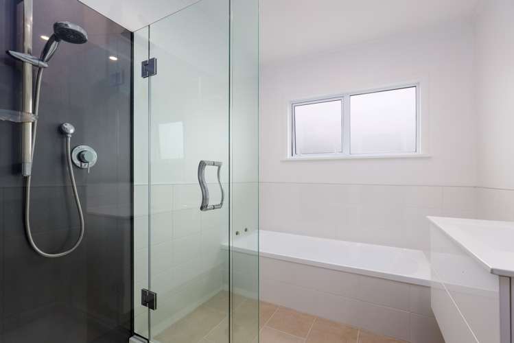 7 Buxton Street Stoke_11