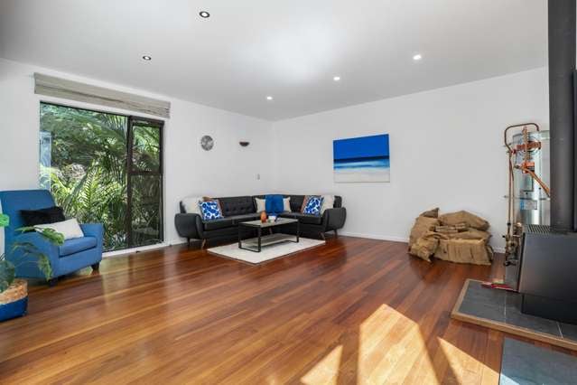 40 Lone Kauri Road Karekare_2