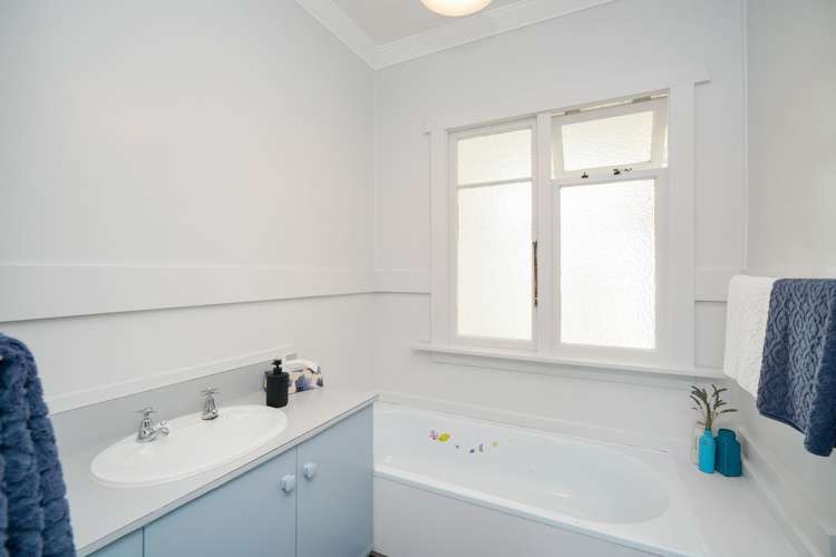 54 Queen Street Otautau_7