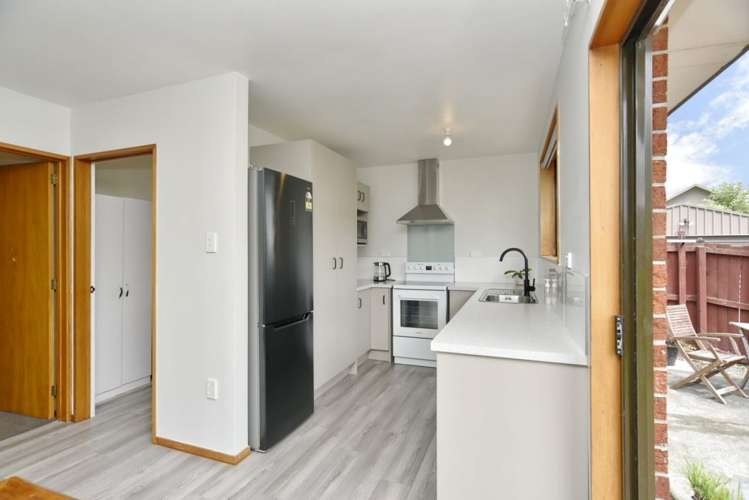 1/9 Palamino Place Woolston_12