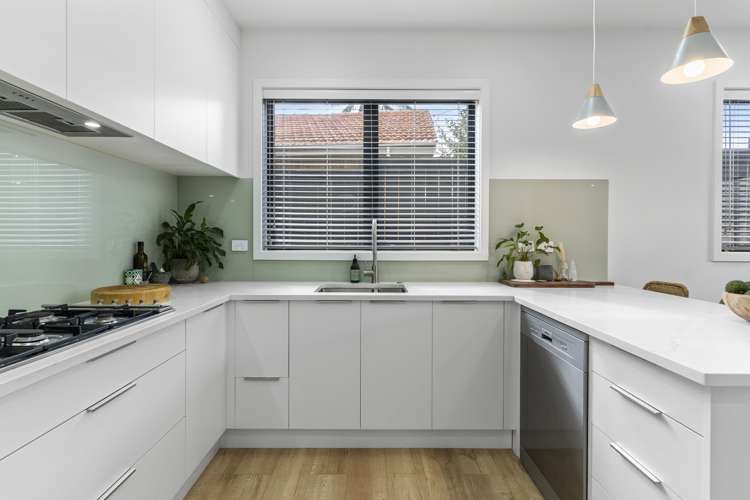 29a Patons Road Howick_12