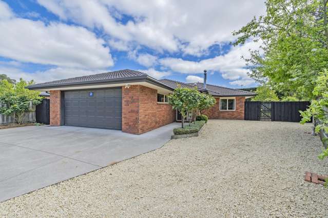 Beautifully presented family home on 826m2