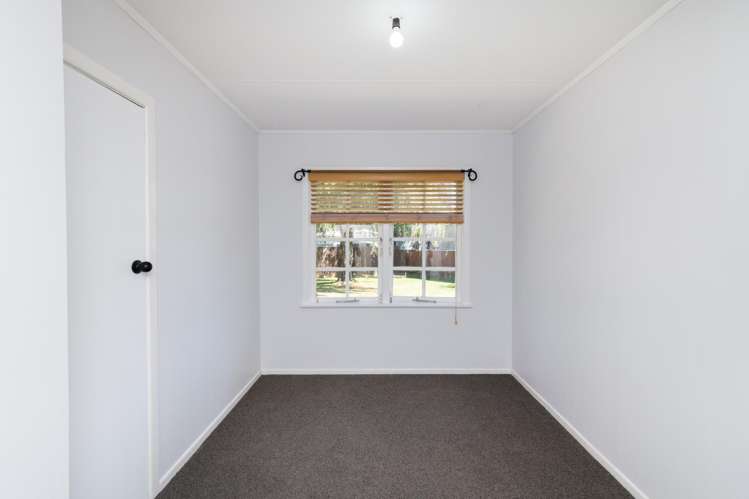 12 Saturn Crescent Milson_17