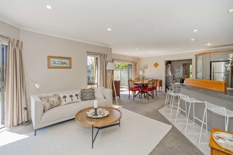 71 Cholmondeley Crescent Whitianga_5