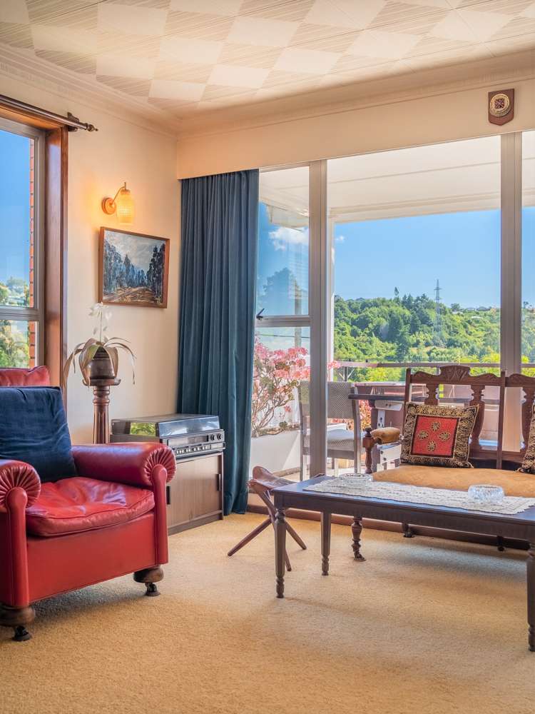 12 Riselaw Road Calton Hill_14