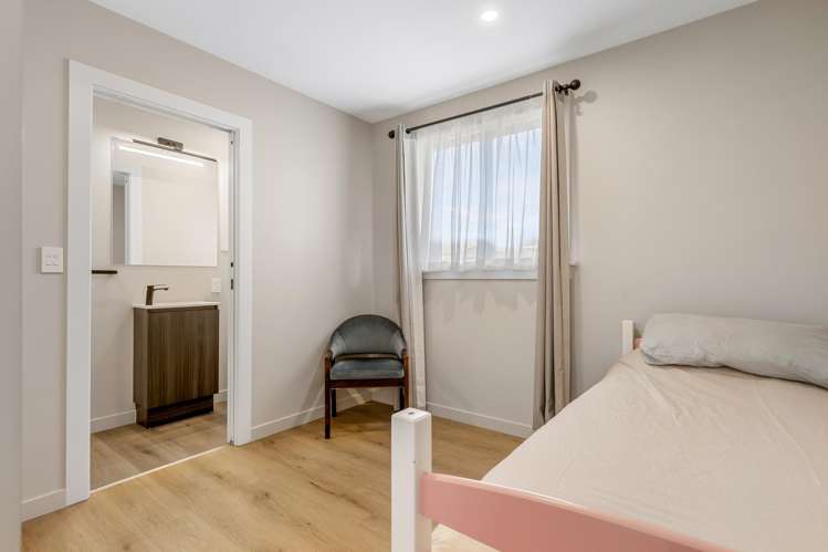 32 Tilford Street Woolston_9