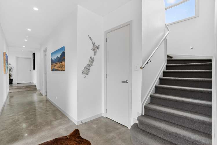 6 Giarni Place Karaka_59