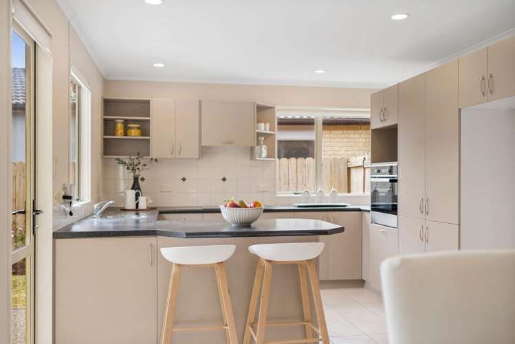 7 Middlefield Drive East Tamaki Heights_9