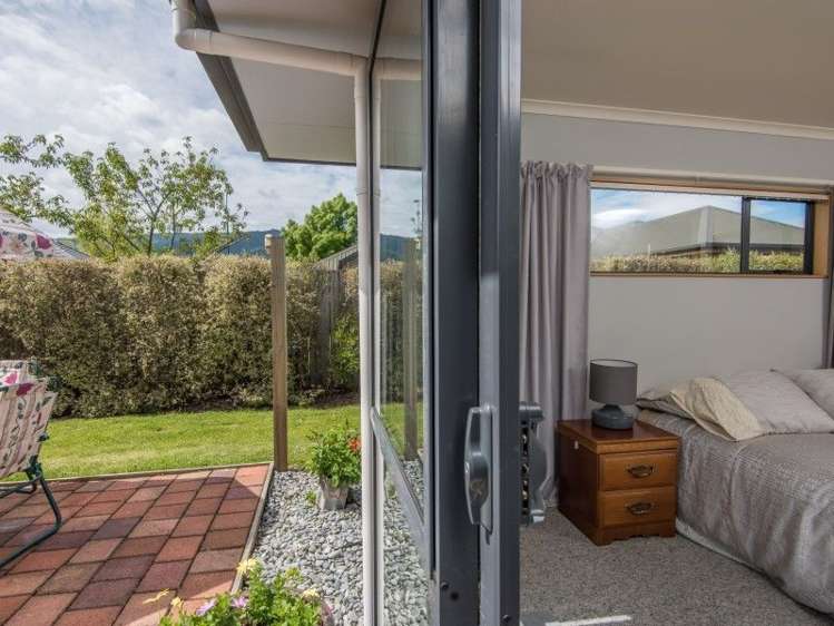 10 Fernlea Rise Richmond_10