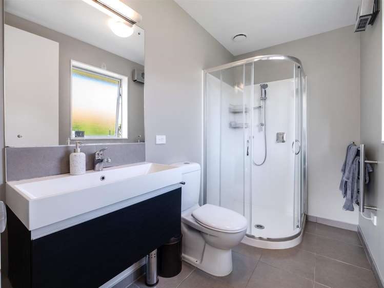 8 Napier Drive Wigram_16