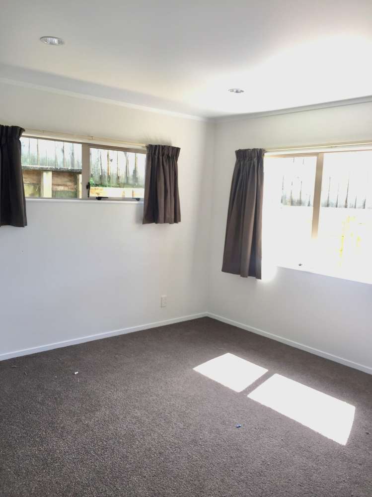 12 Plumstead Rise Glen Eden_7