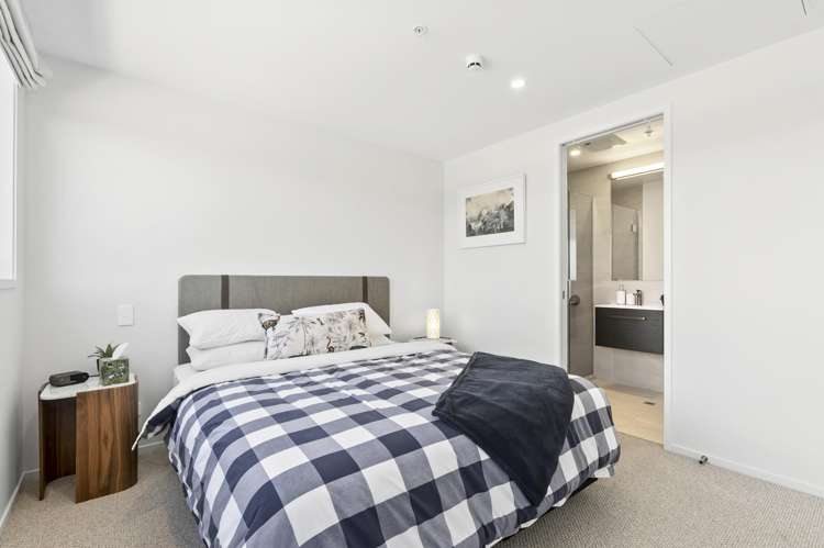 Apt 7, 5 Northlake Drive Wanaka_12