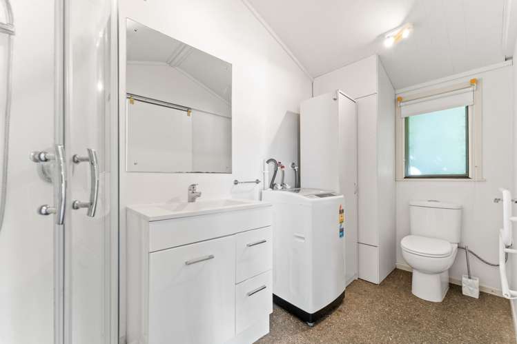 10 Brandon Road Manly_16