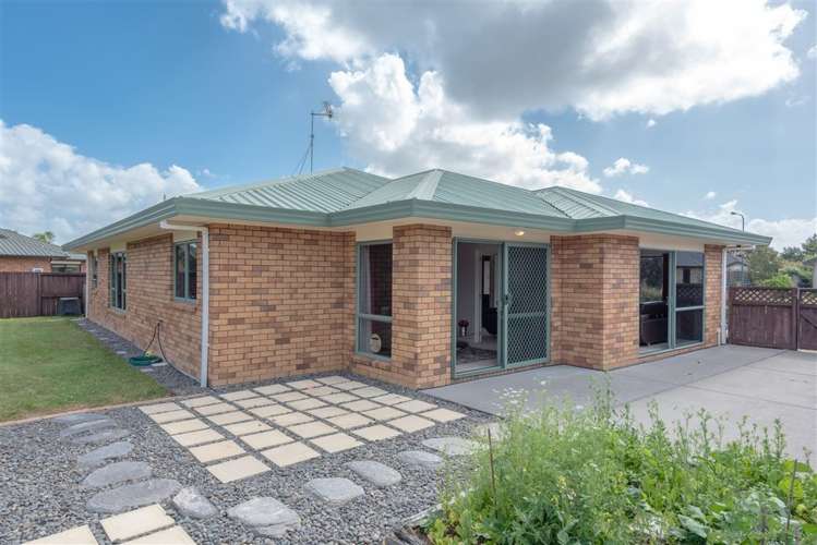 13 Westminster Place Rototuna North_4